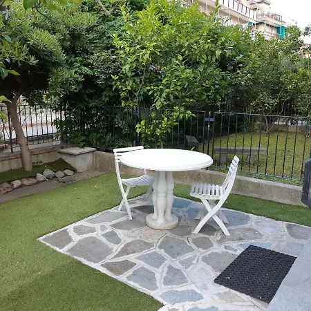 Al Mare Con Giardino Daire Borghetto Santo Spirito